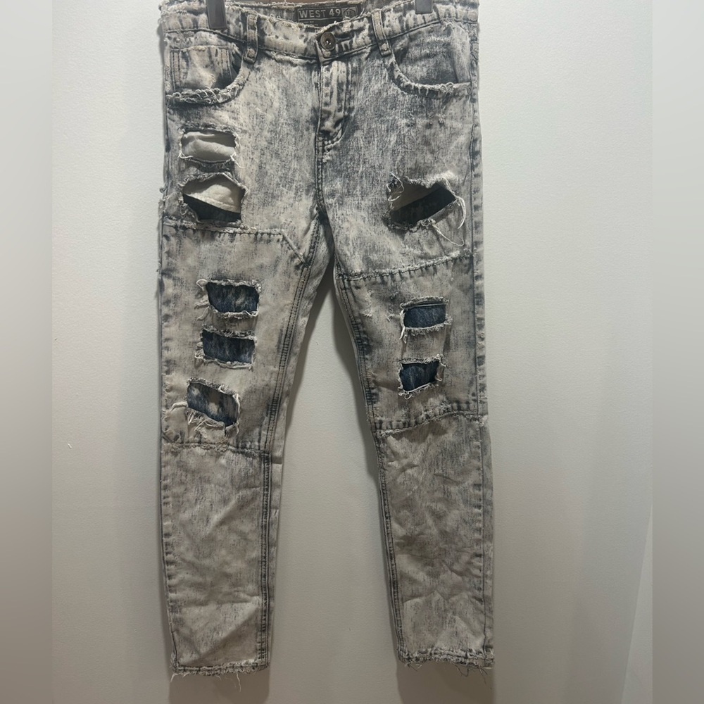 WEST 49 size 13/14 skinny fit distressed jeans, frayed hems, zipper buckle front